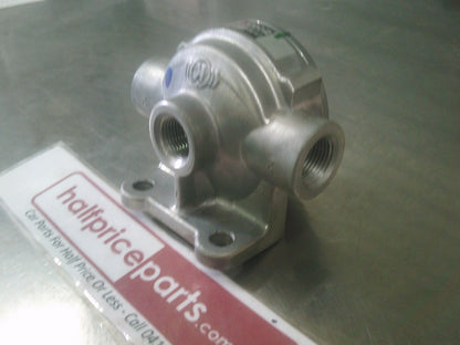 Isuzu 6RB1 Truck Genuine Quick Release Air Valve New Part