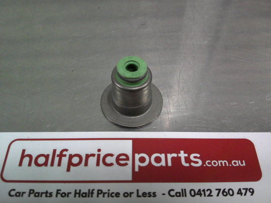 Holden Opel Genuine Exhaust Valve Stem Oil Seal New Part