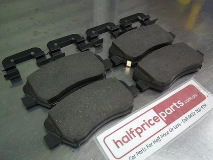 Hyundai I30 GD Hatch Back Genuine Front Brake Pad Set New Part