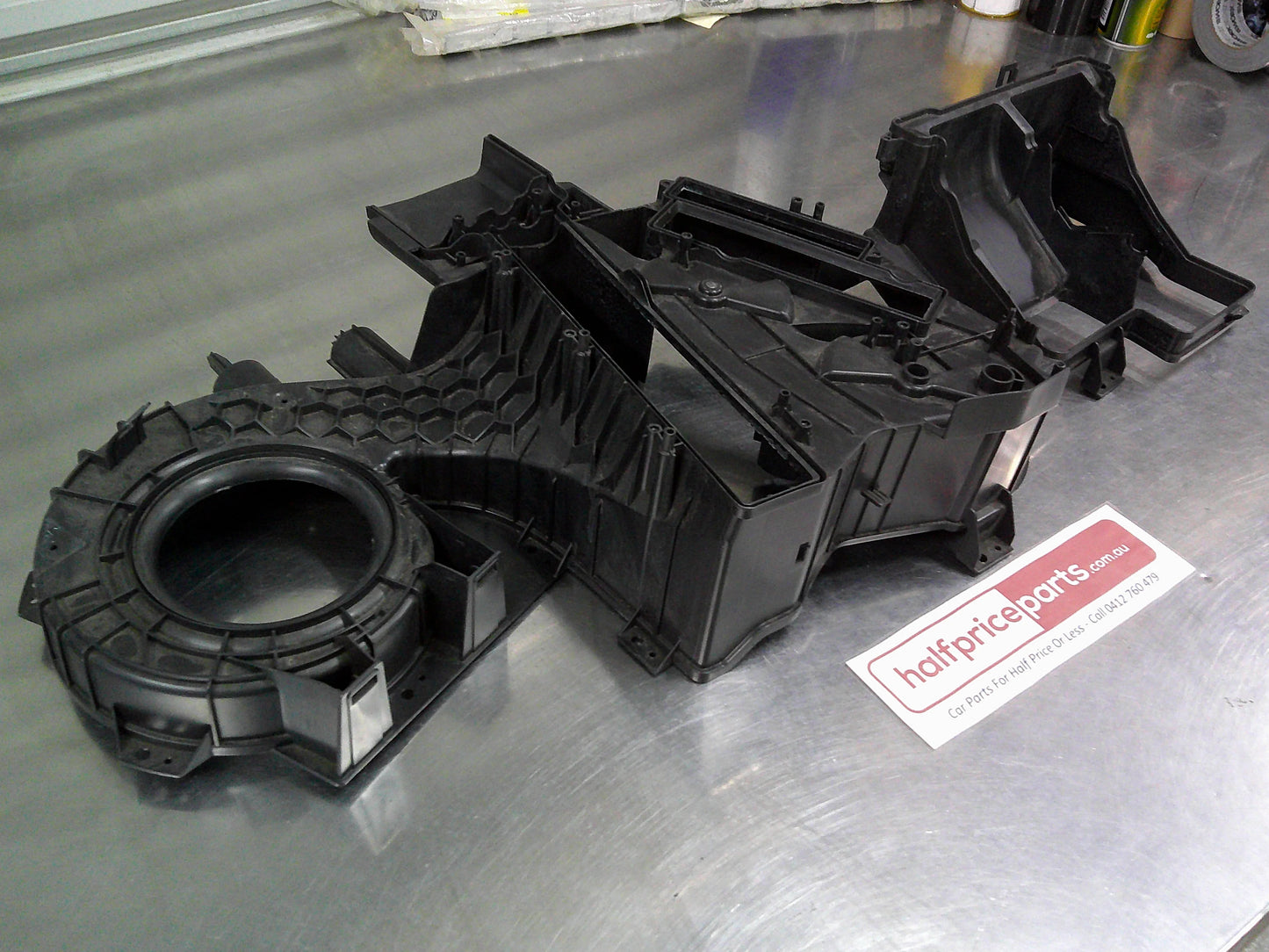 GM Chevrolet Silverado HSV Genuine Heater A/C Evap Case (Inner/Cabin Half) New Part
