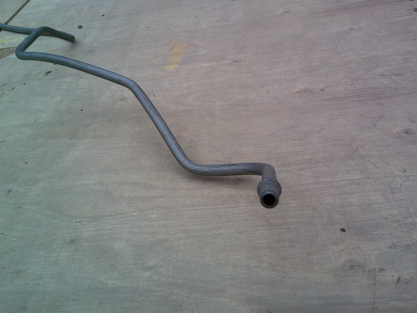 Holden VE Commodore/WM Statesman Genuine Fuel/Brake Feed Line New Part