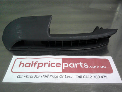 Holden CG Captiva Genuine Right Hand Rear Interior Pull Handle New Part