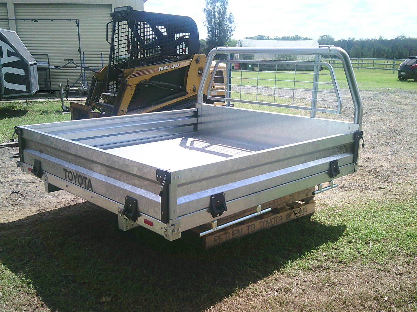 Toyota Hilux Dual Cab Genuine Heavy Duty Steel Tray With Sides (No Fitting Kit New Part
