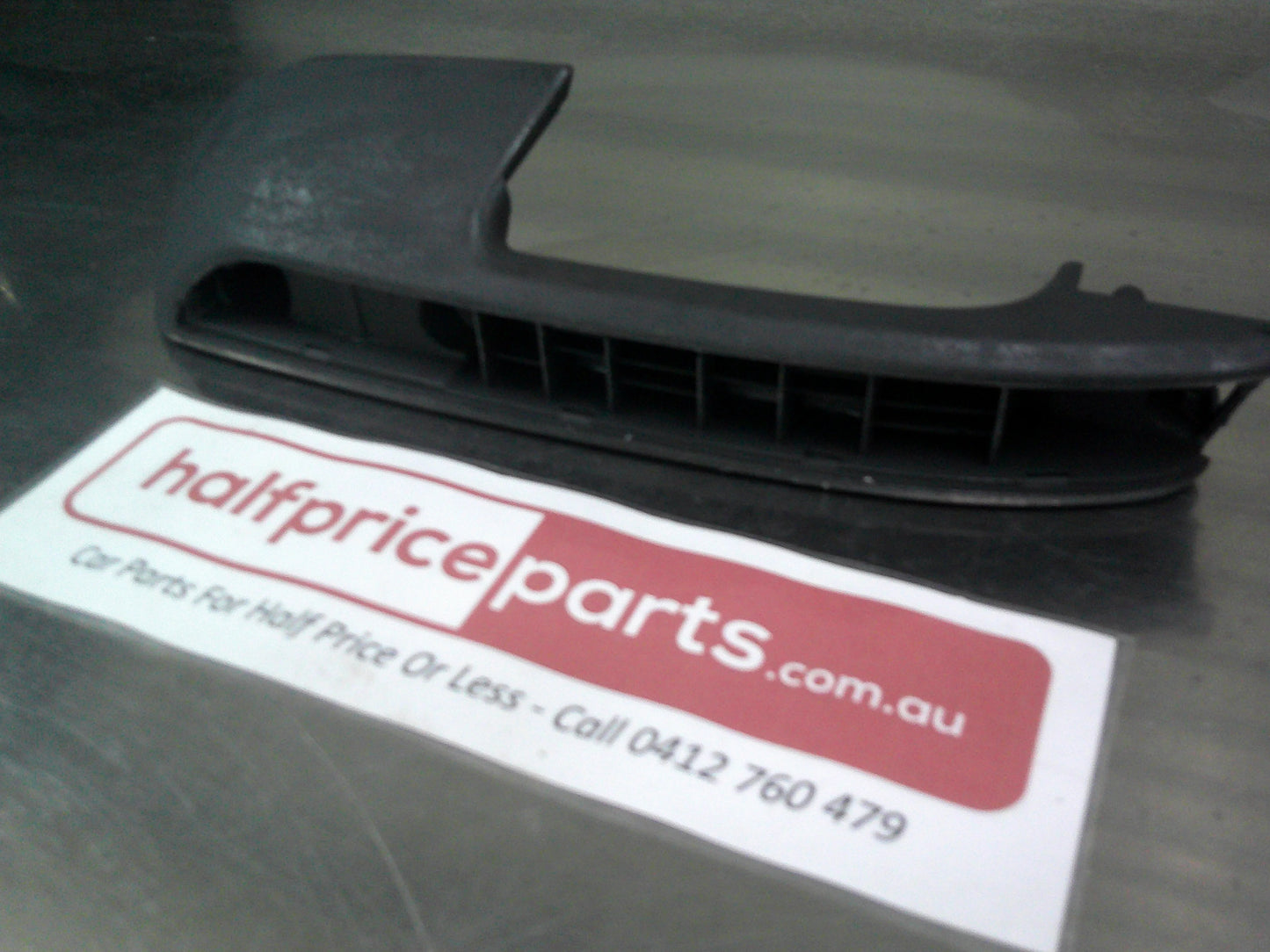 Holden CG Captiva Genuine Right Hand Rear Interior Pull Handle New Part