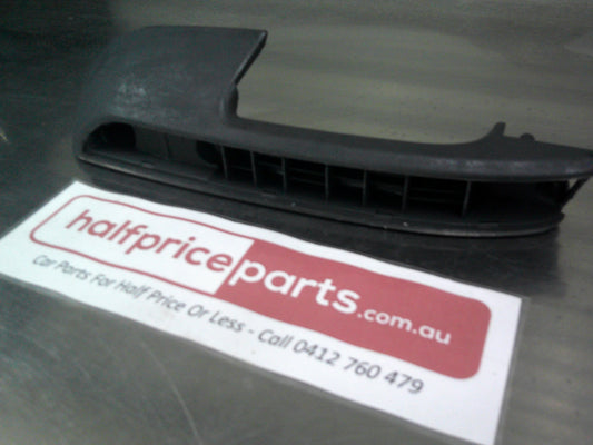 Holden CG Captiva Genuine Right Hand Rear Interior Pull Handle New Part