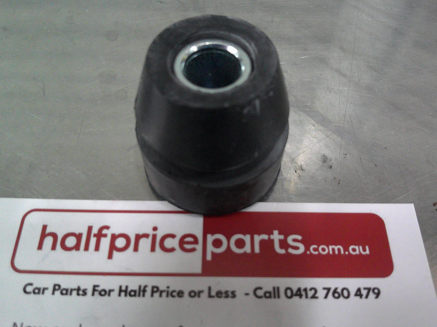 Holden RG Colorado Genuine Air Cleaner Mounting Bush New Part