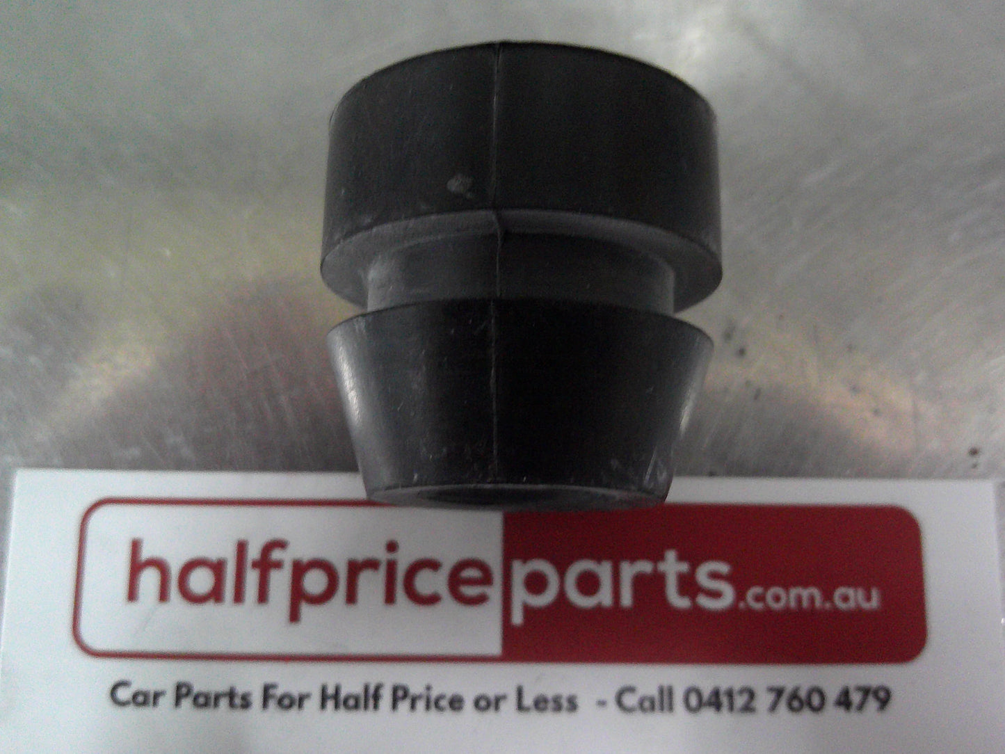 Holden RG Colorado Genuine Air Cleaner Mounting Bush New Part