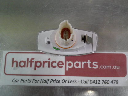 Holden TK Barina/JF Viva/Daewoo Lacetti Genuine Right Side Indicator New Part