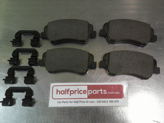 Hyundai i30 GD Genuine Front Disc Brake Pad Set New Part