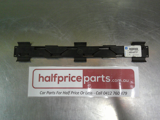 Holden VR-VS HSV Commodore Genuine Rear Bumper Bar Mounting Support New Part