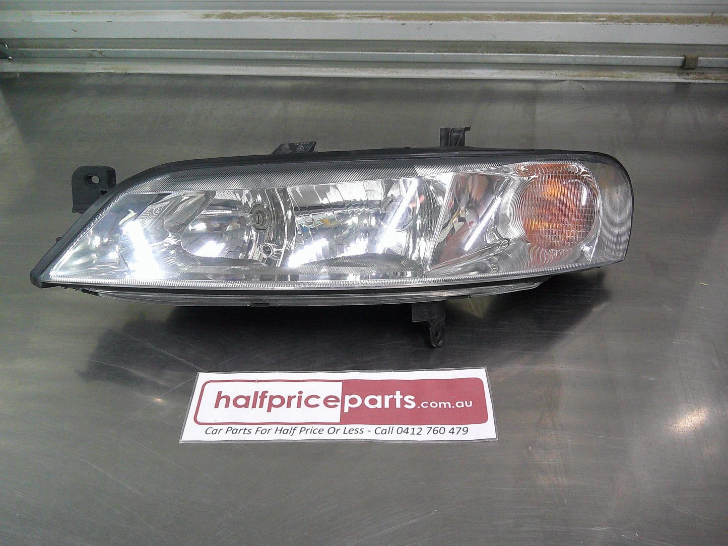 Holden JS Vectra Left Hand Front Headlight Reconditioned Used Part