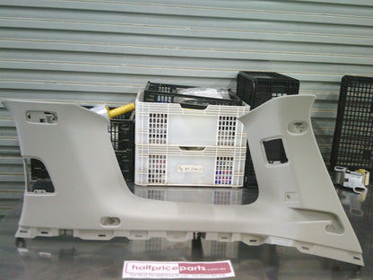 Holden Colorado 7/Trailblazer Genuine Right Hand Rear Inner Upper Trim Panel New Part