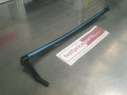 Holden VT Commodore Genuine Molding Assy Quater Right Hand Side New Part