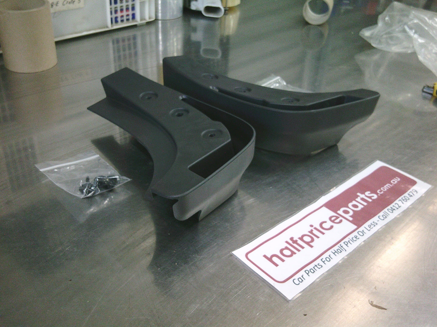 Holden Astra RS Genuine Hatch MY17 Front Mud flaps New Part