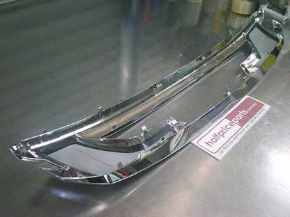 Isuzu D-Max Genuine Upper Chrome Radiator Grille Assembly New Part
