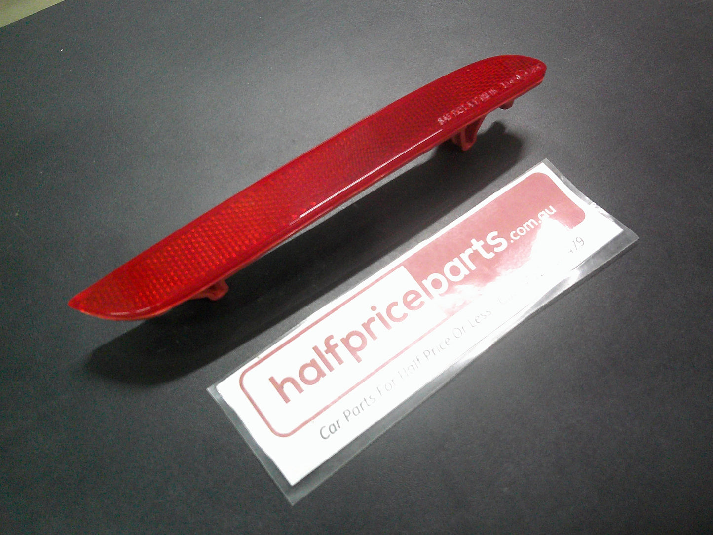 Holden TM Barina Genuine Right Hand Rear Side Fascia Signal Lamp New Part