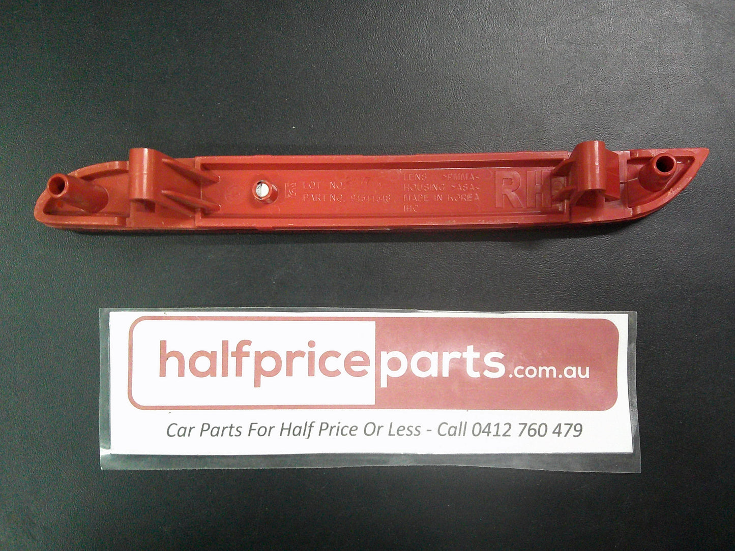 Holden TM Barina Genuine Right Hand Rear Side Fascia Signal Lamp New Part