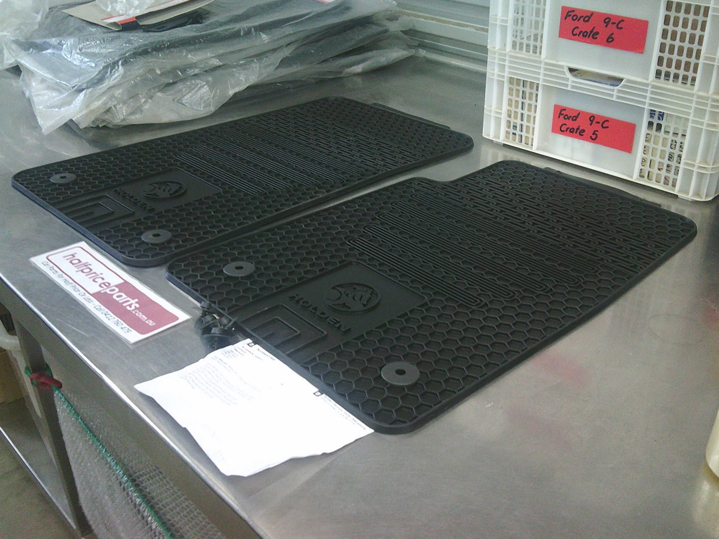 Holden VE Commodore/WM Caprice Genuine Front Left And Right Mat Set Heavy Duty Rubber New Part