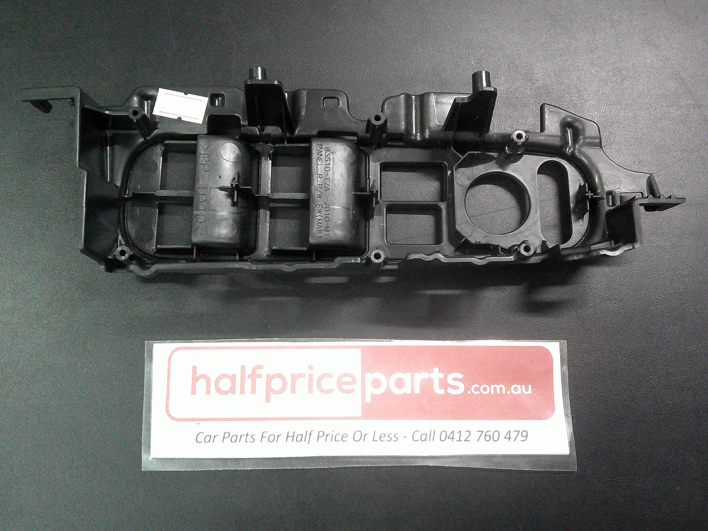 Honda CR-V Genuine Right Hand Front (Drivers) Power Window Switch Surround Panel New Part