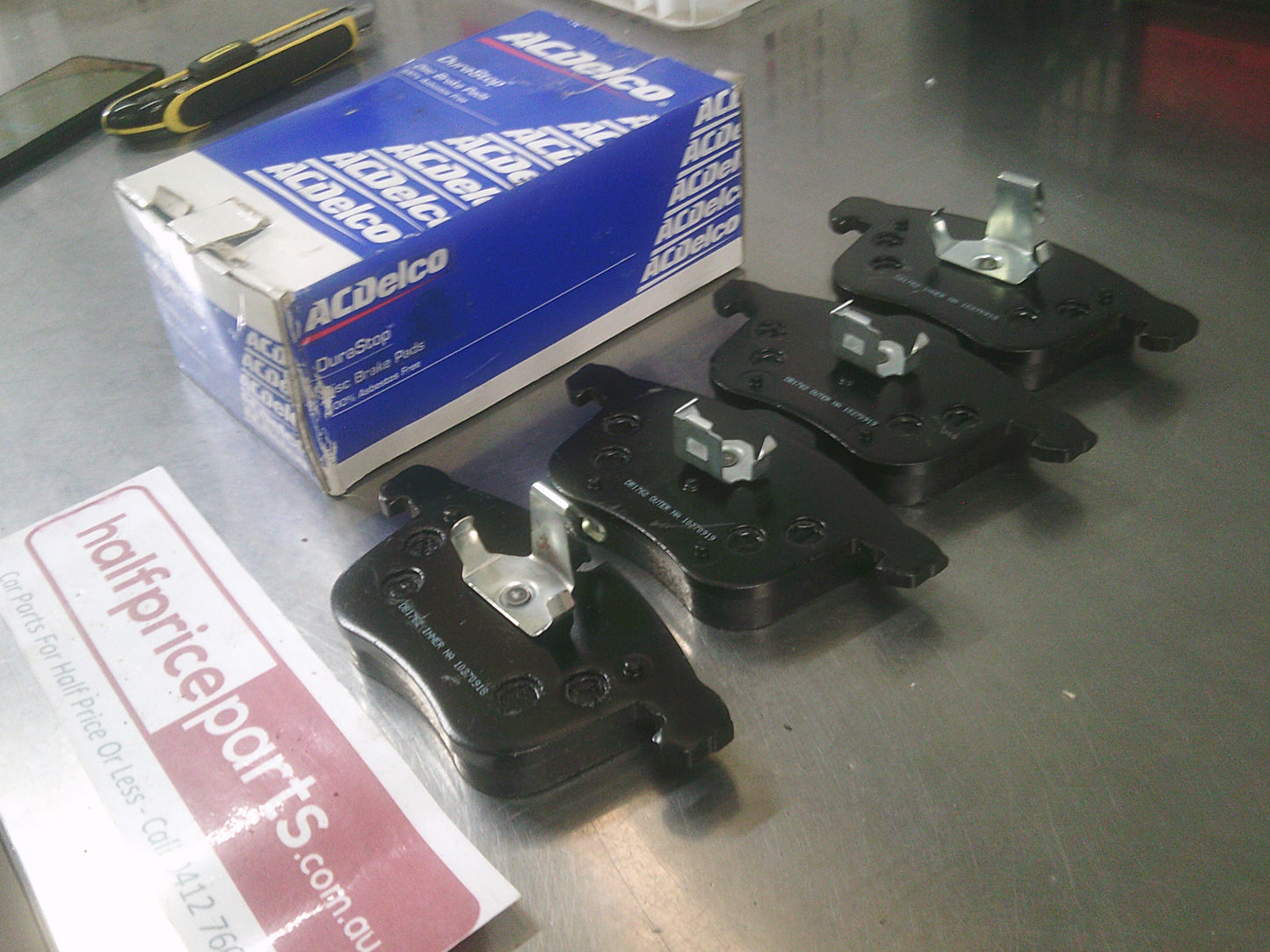 Holden Vectra/SAAB Genuine Front Brake Pad Set New Part