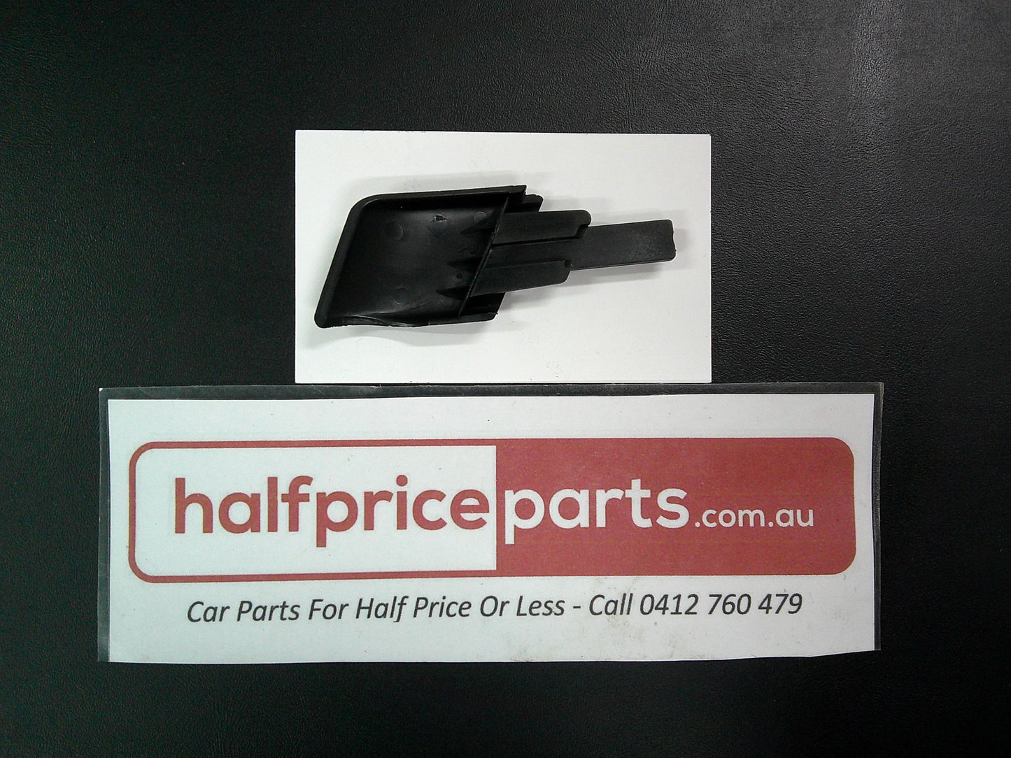 Holden VT/VX/VY/VZ Genuine Right Hand Lower Windscreen Roof Finishing End Cap New Part