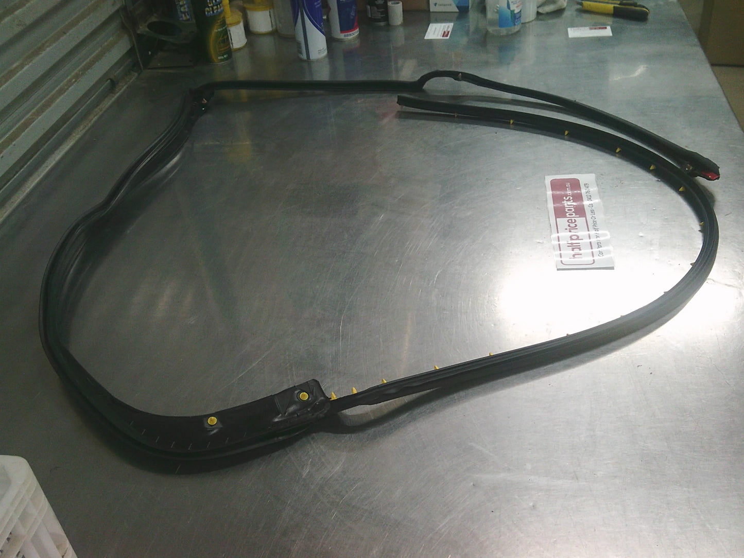 Holden VF SS Commodore Genuine Right Hand Rear Door Weatherstrip Seal New Part