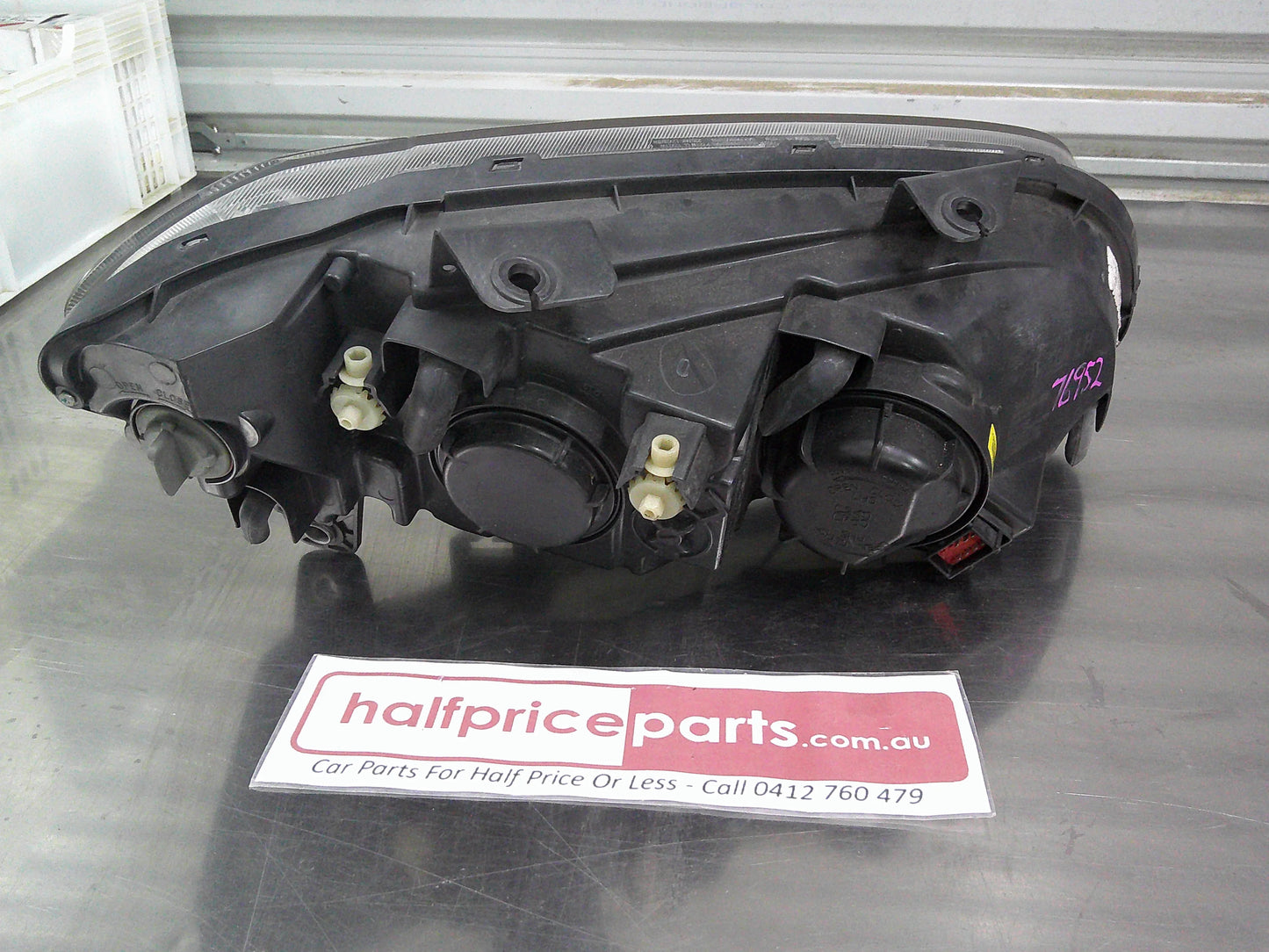 Holden VE Commodore Genuine Left Hand Front Headlight Used Part