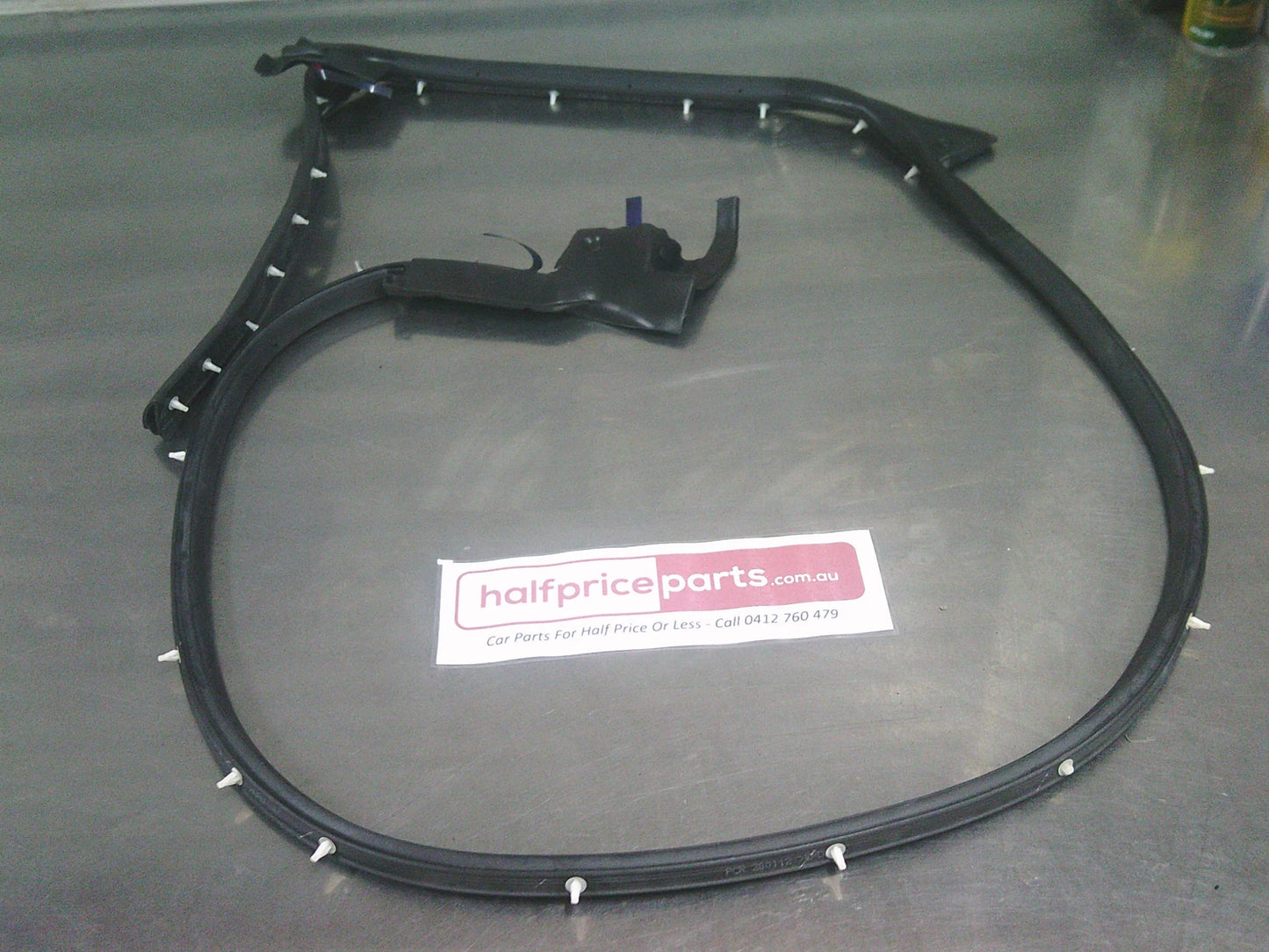 Holden RG Colorado Genuine Right Hand Rear Door Weatherstrip Seal New Part