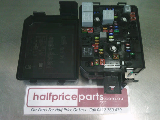 Holden Trax Genuine Fuse Box Assembly With Fuses New Part
