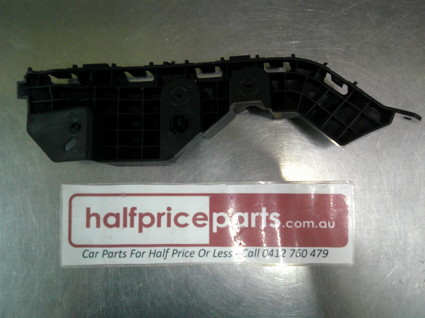 Holden Trax Genuine Right Hand Front Upper Side Bumper Bracket New Part