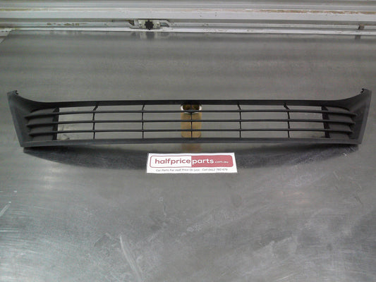 Toyota Corolla Genuine Front Lower Bumper Radiator Grille New Part