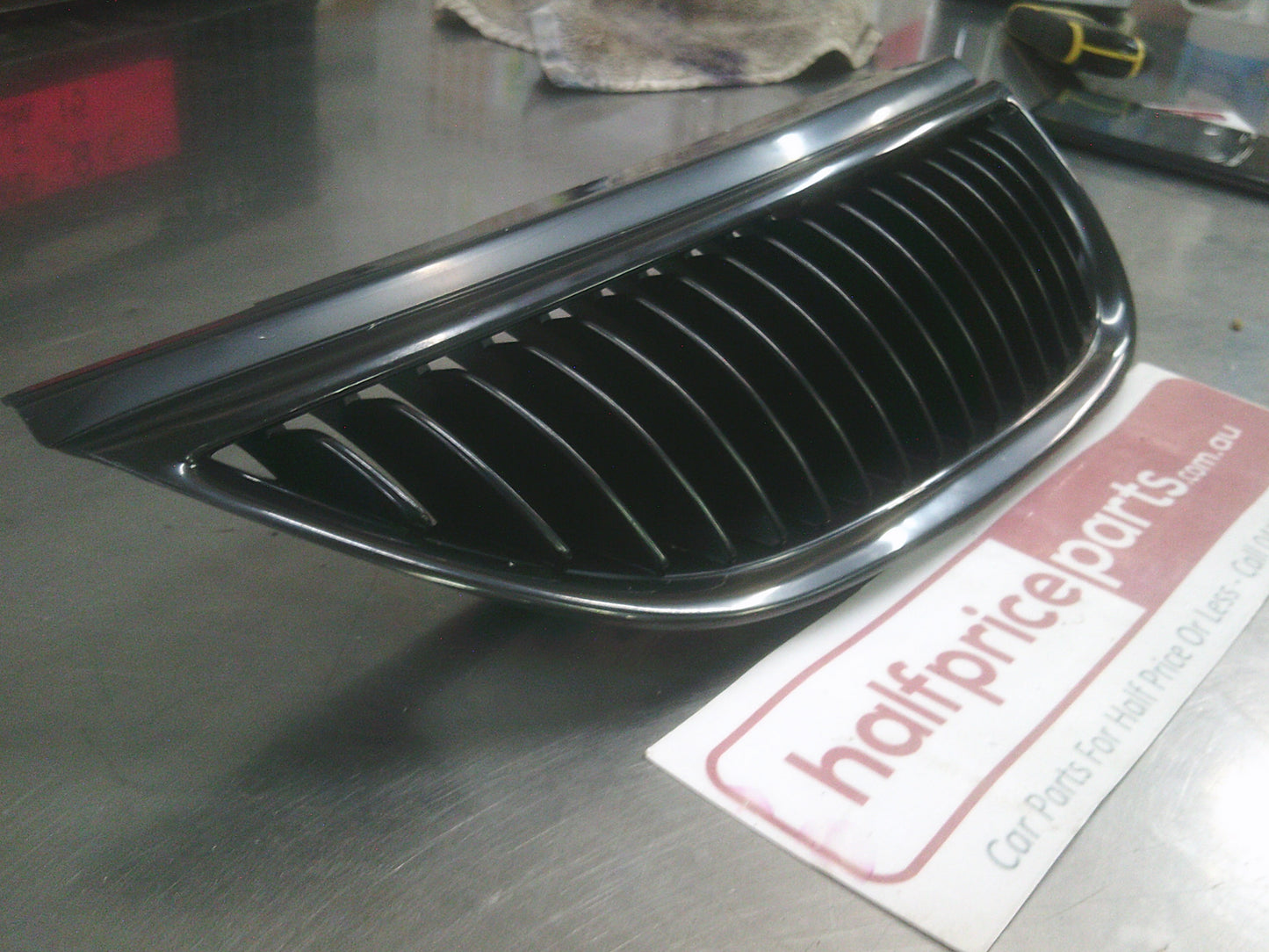 Holden VT/VX Commodore Genuine Front Grille Insert Right Hand New Part