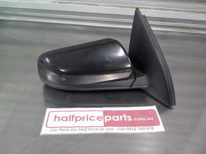 Holden VY/VZ Genuine Right Hand Front Outer Mirror Assembly Used Part