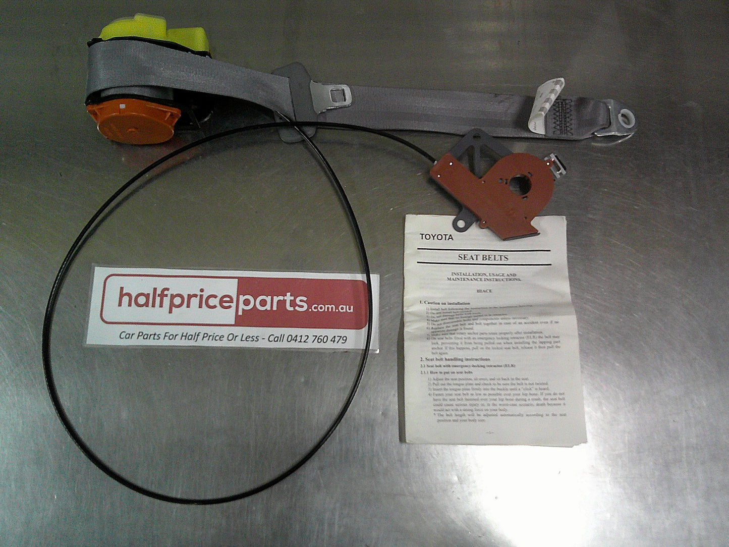 Toyota Hiace Commuter Bus 13 Seat Genuine Left Hand Rear Seat Belt 3 Point Type (Grey Trim) New Part.