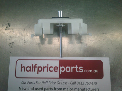 Holden Barina Spark Genuine Moulding Clip - New Part