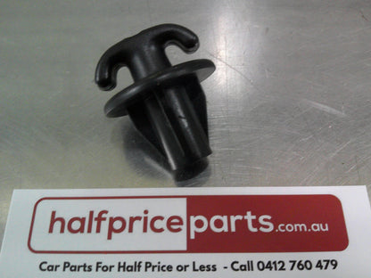 Holden VY/VZ Commodore/WK/WL Caprice/Statesman Rear Taillight Nut New Part.