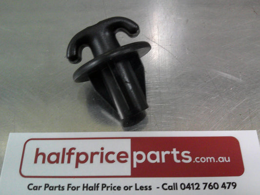 Holden VY/VZ Commodore/WK/WL Caprice/Statesman Rear Taillight Nut New Part.