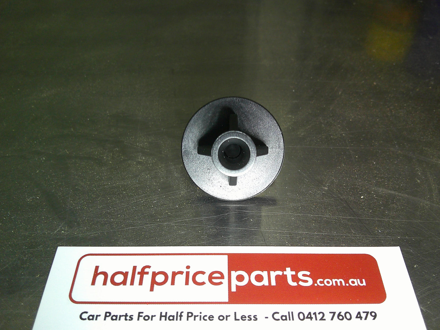 Holden VY/VZ Commodore/WK/WL Caprice/Statesman Rear Taillight Nut New Part.