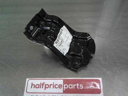 Holden JH Cruze Genuine Front Upper Right Hand Guard Upper Bracket New Part