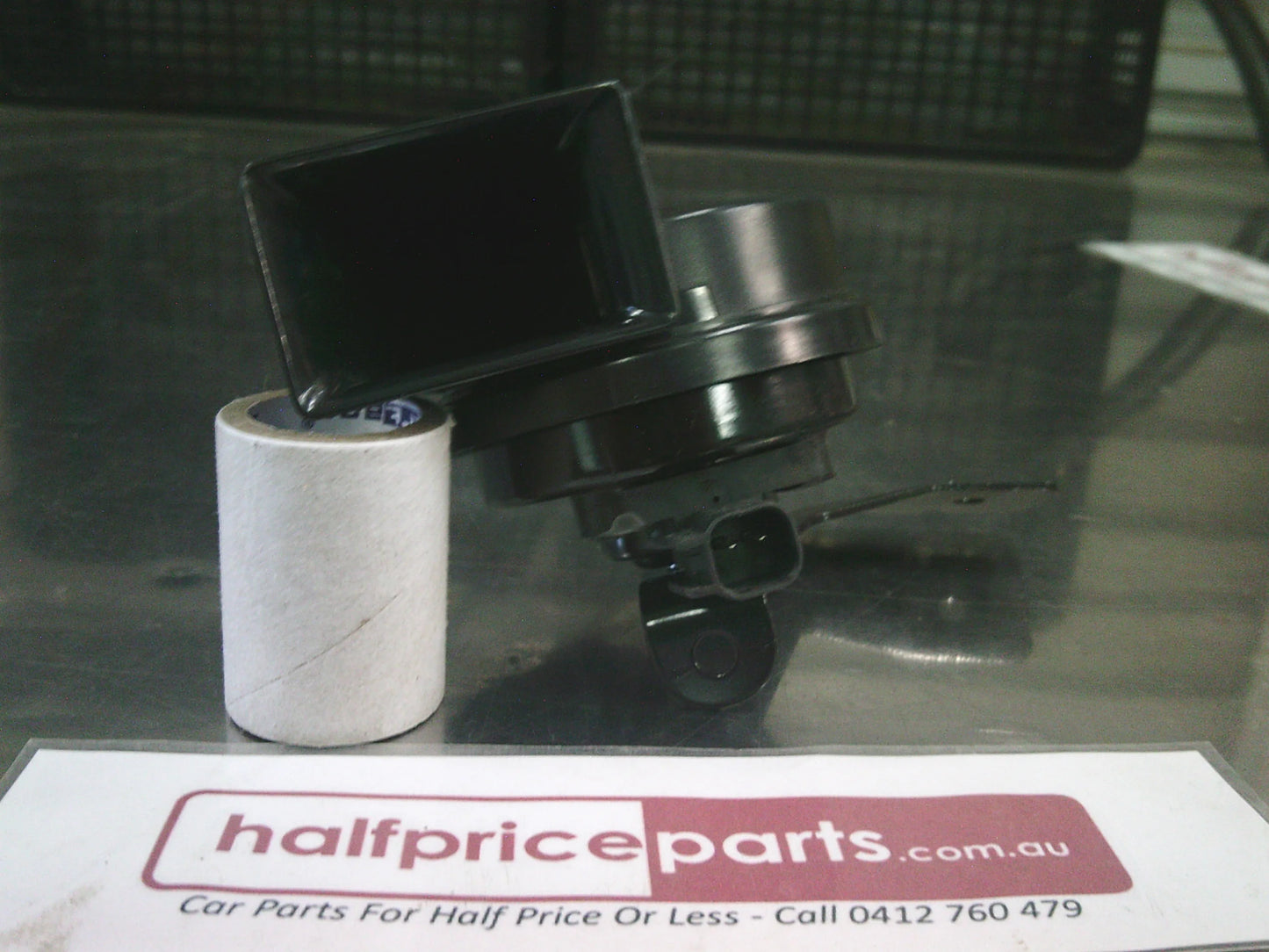 Holden VF Commodore Genuine 500hz Horn Assembly New Part