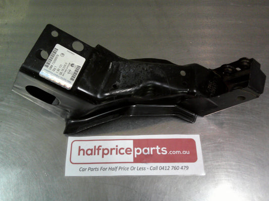 Holden Astra J Genuine Right Hand Cross Member Support New Part