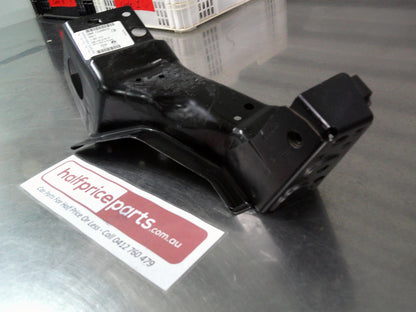 Holden Astra J Genuine Right Hand Cross Member Support New Part