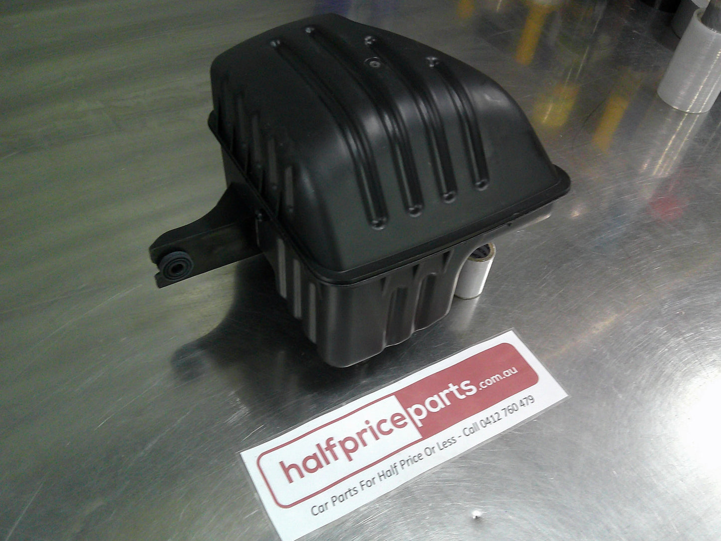 Holden Captiva C100 Genuine Air Intake Resonator New Part.