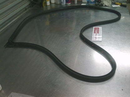 Holden Trax Genuine Left Hand Front Door Weatherstrip Seal New Part