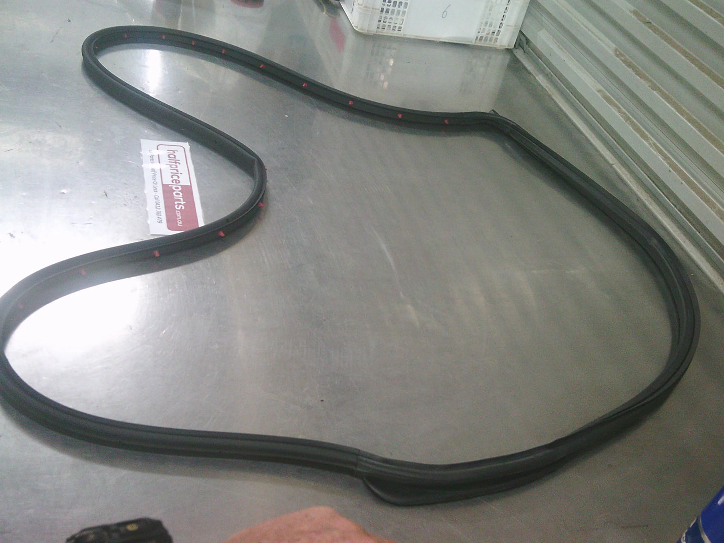 Holden Trax Genuine Left Hand Front Door Weatherstrip Seal New Part