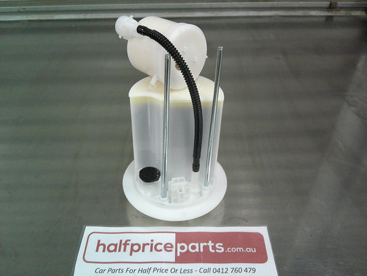 Toyota Yaris NCP90R/NCP91R/NCP93R Genuine Intank Fuel Filter New Part