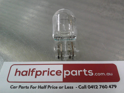 Holden CG5/CG7 Captiva Genuine Stop/Taillight Bulb New Part.