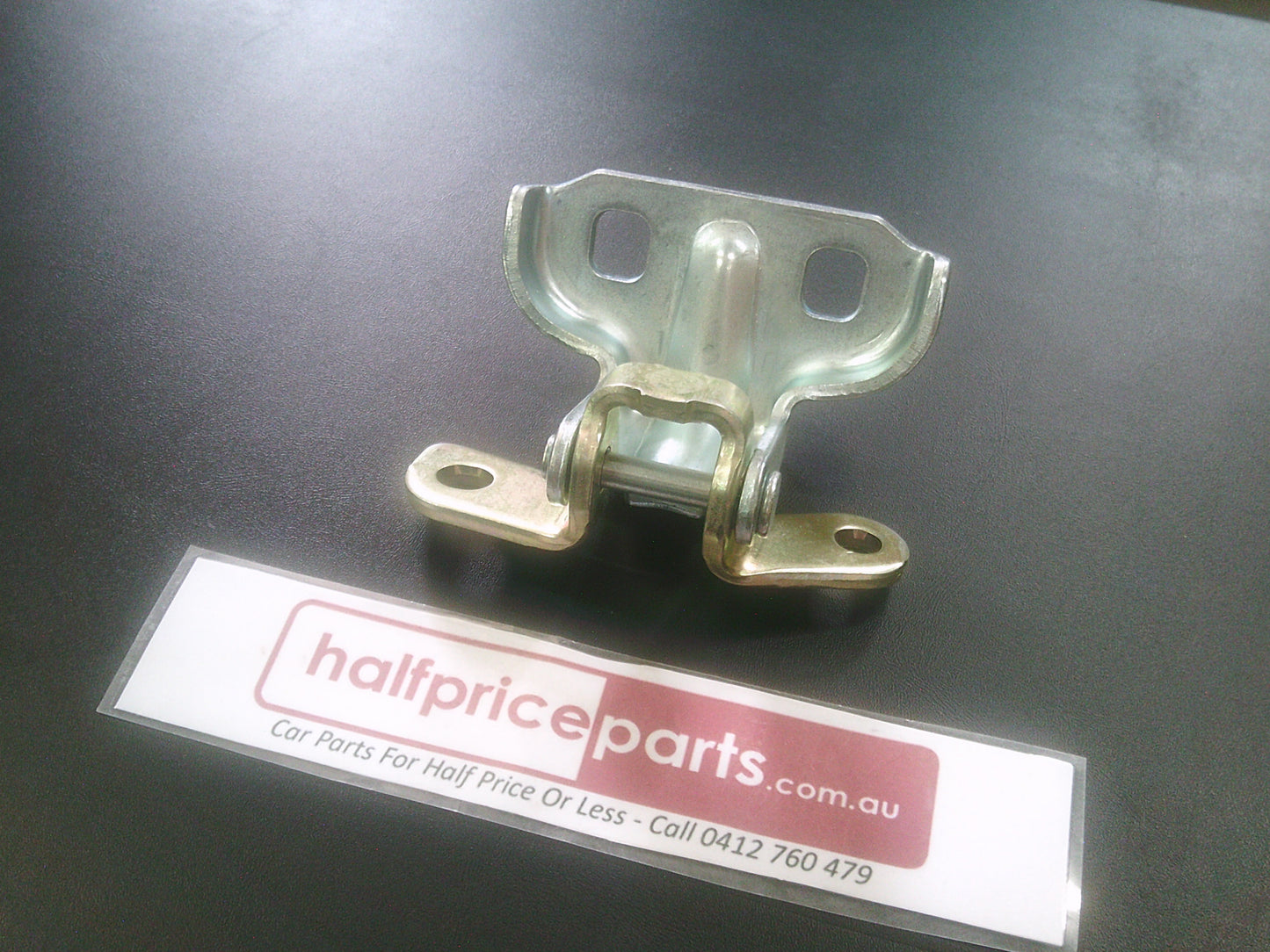 Holden Trax Genuine Left Hand Rear Lower Door Hinge New Part