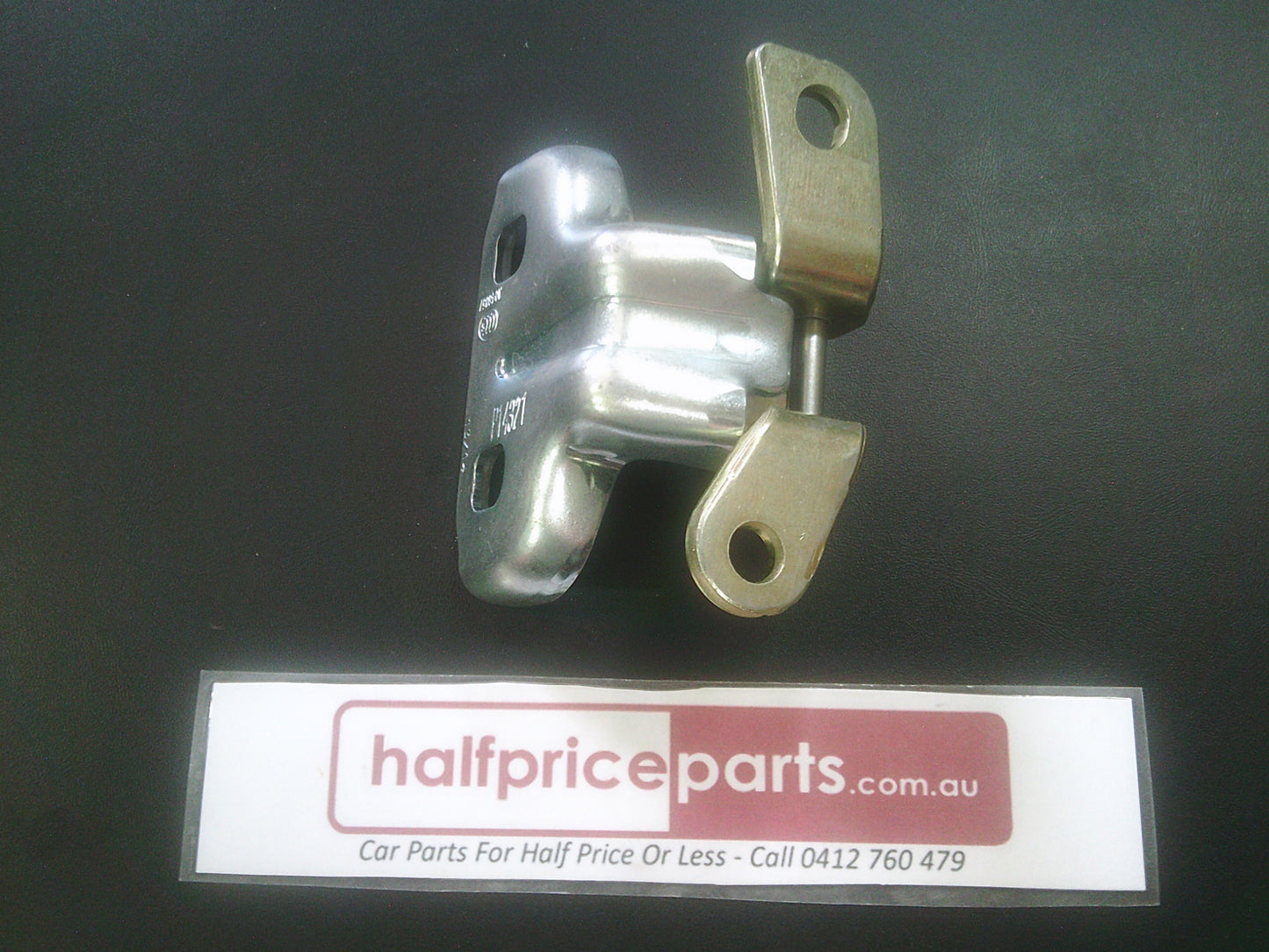 Holden Trax Genuine Left Hand Rear Lower Door Hinge New Part
