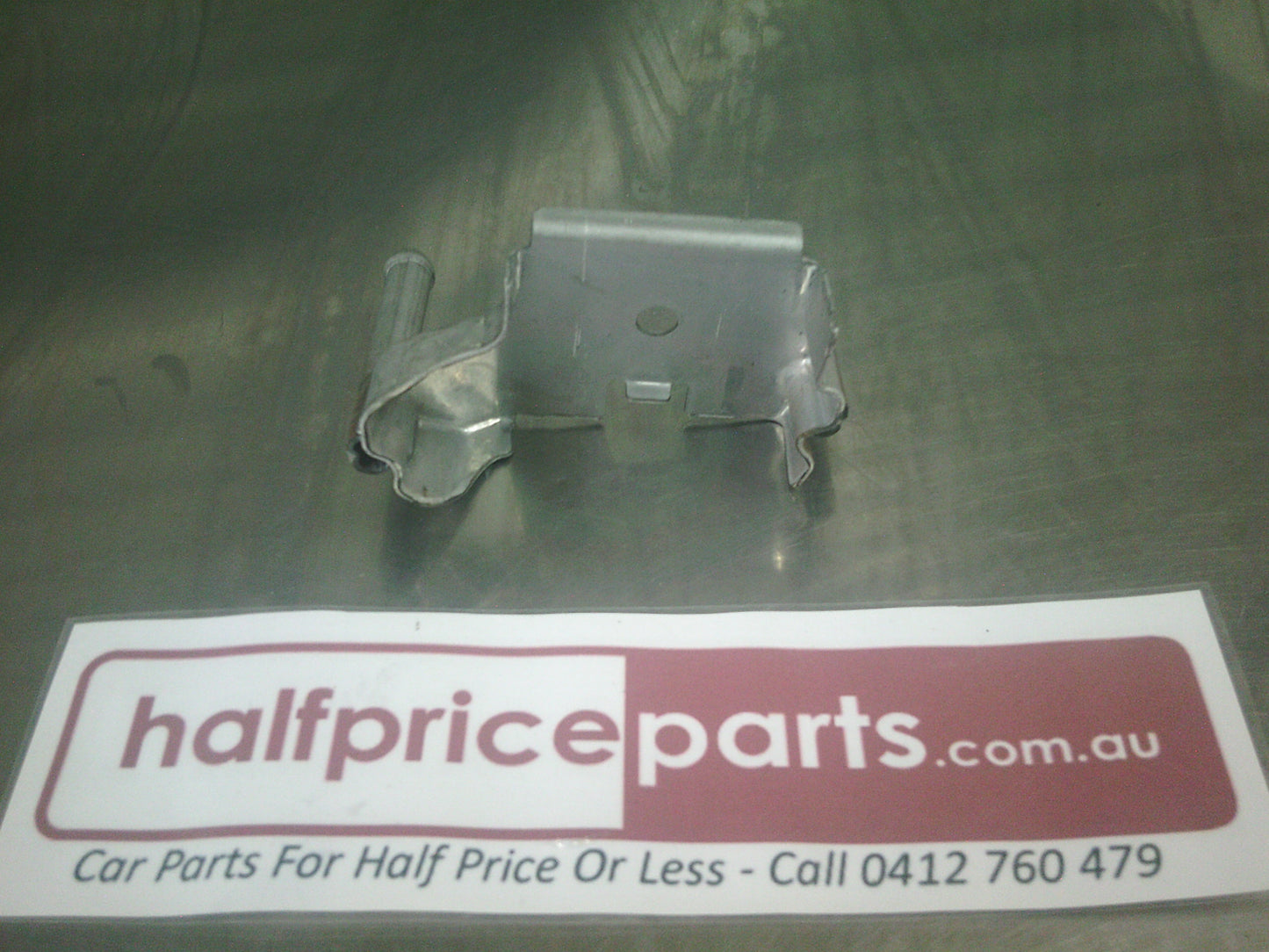 Holden V8 L77 Commodore Genuine Muffler Hanger Bracket - New Part